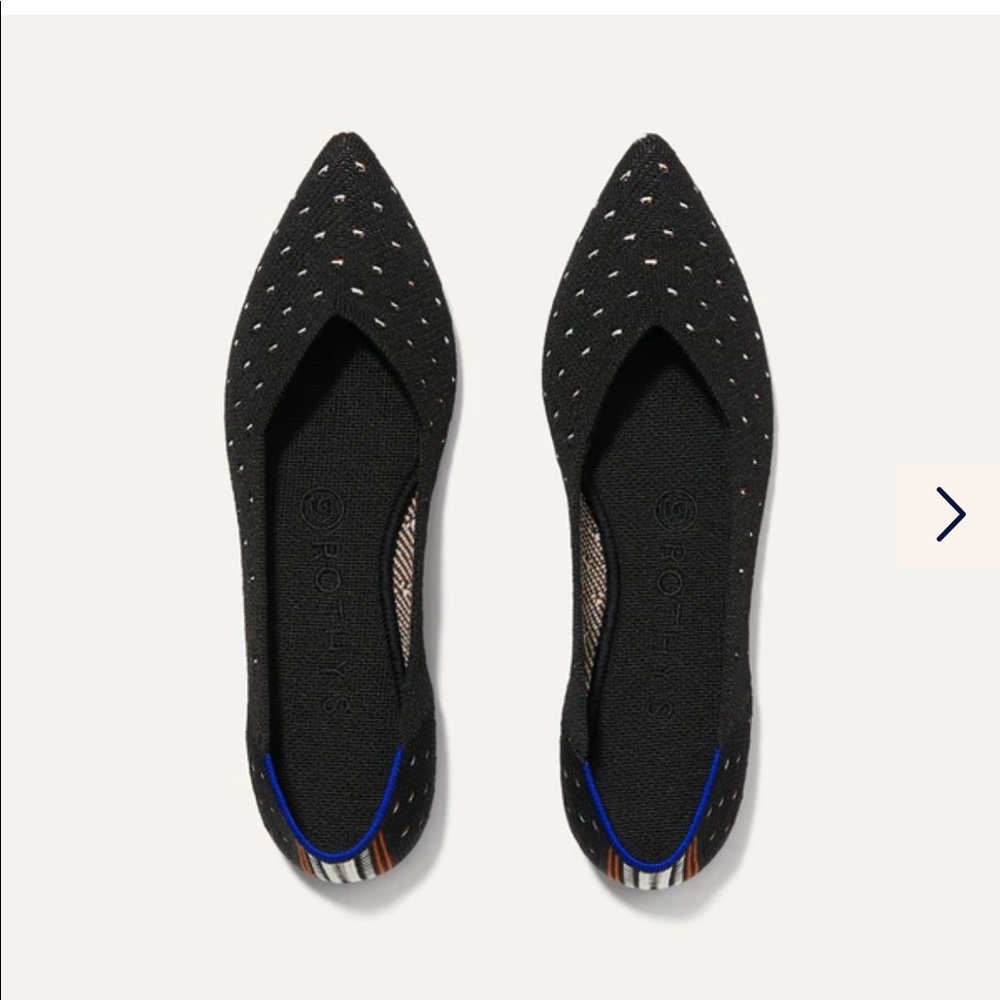 Rothy’s “the point” limited edition black dot sz 9